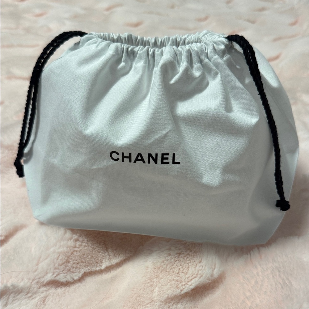 CHANEL White Drawstring Makeup Pouch with Black Cord